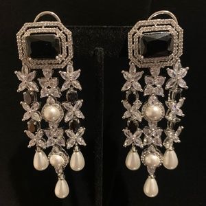 Lovely Chandelier earrings